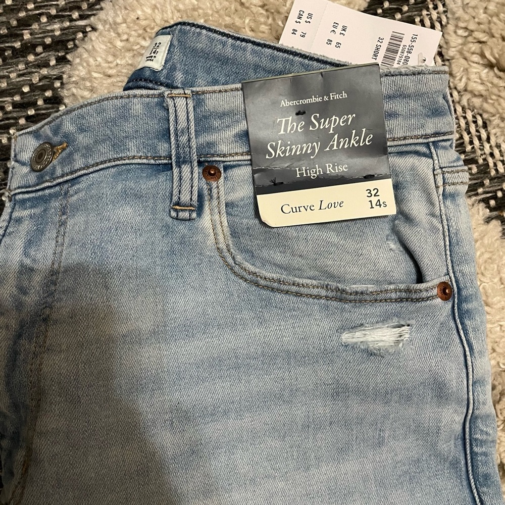 NWT ABERCROMBIE & Fitch jeans